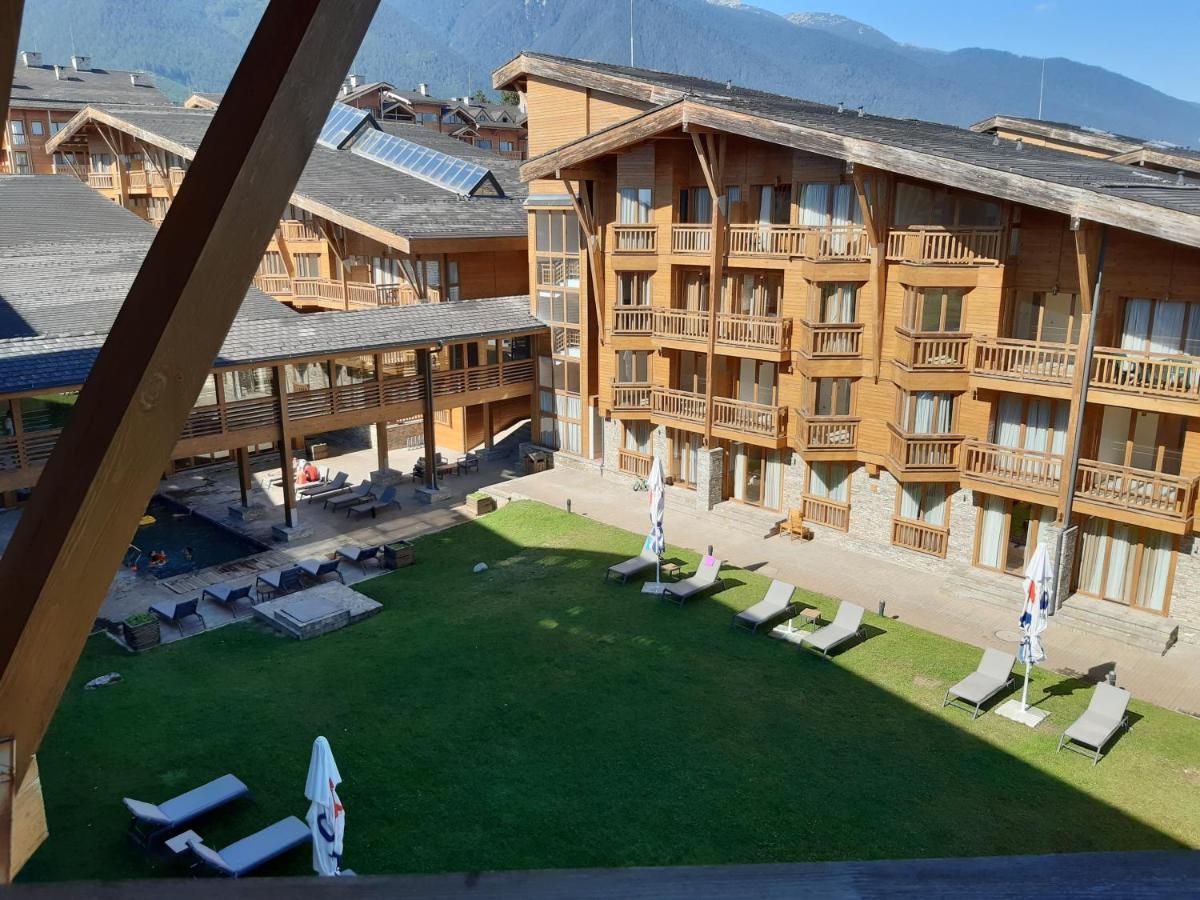 Mountain View Private Apartments In Pirin Golf And Spa Resort ラズロク エクステリア 写真