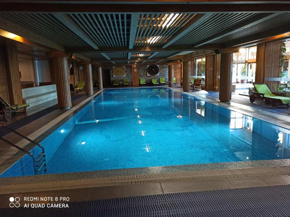 Mountain View Private Apartments In Pirin Golf And Spa Resort ラズロク エクステリア 写真